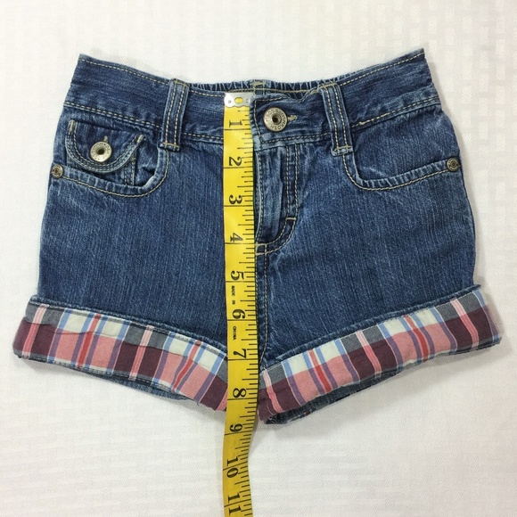 Oshkosh B'gosh 4T, Girls Blue Denim Shorts - Picture 4 of 6